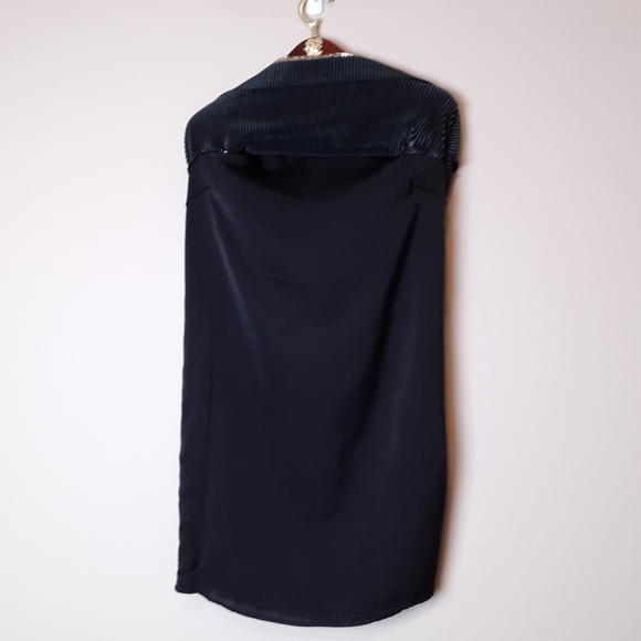 Bar lll gold glam Copenhagen pleated shift dress - Picture 5 of 15